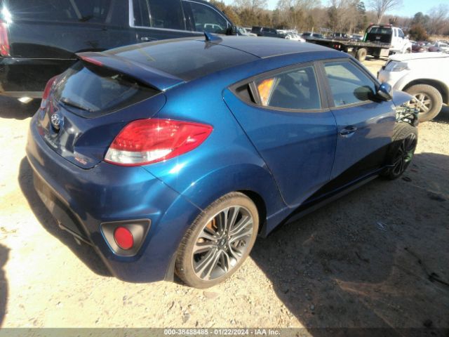 Photo 3 VIN: KMHTC6AE1GU291009 - HYUNDAI VELOSTER 