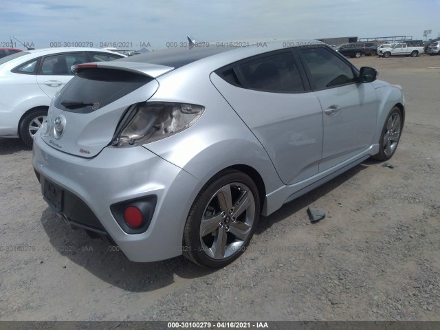 Photo 3 VIN: KMHTC6AE2DU147402 - HYUNDAI VELOSTER 