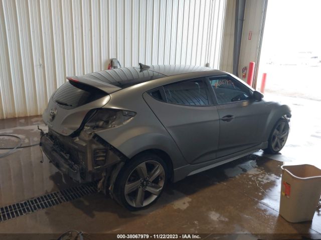 Photo 3 VIN: KMHTC6AE2FU233814 - HYUNDAI VELOSTER 