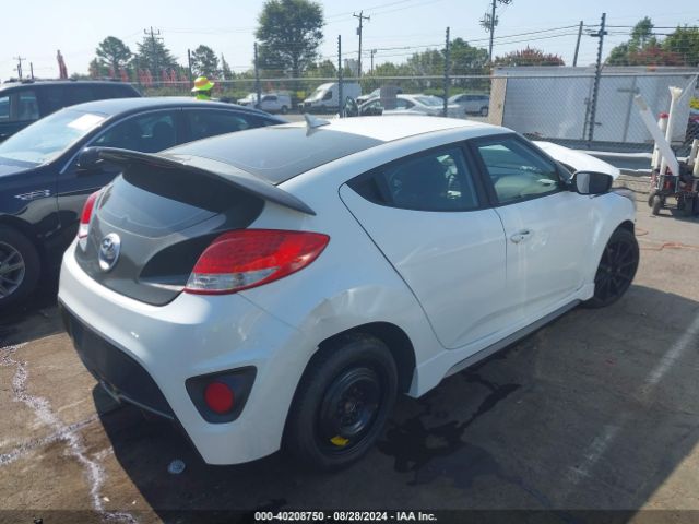 Photo 3 VIN: KMHTC6AE2GU293402 - HYUNDAI VELOSTER 