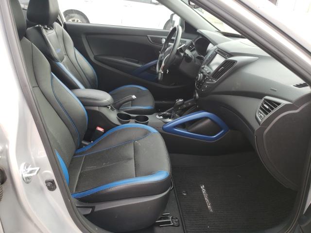 Photo 4 VIN: KMHTC6AE3DU100430 - HYUNDAI VELOSTER T 