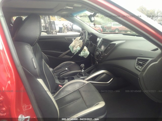 Photo 4 VIN: KMHTC6AE3DU103926 - HYUNDAI VELOSTER 