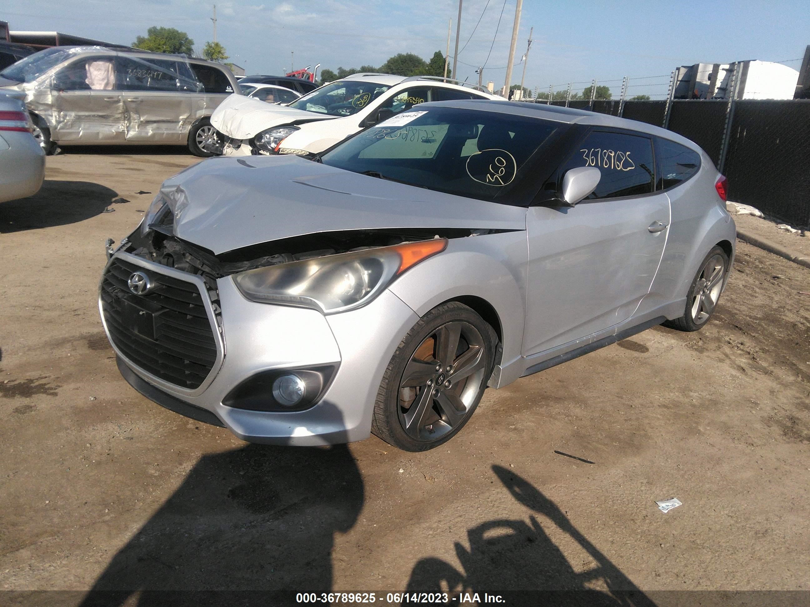 Photo 1 VIN: KMHTC6AE3DU150907 - HYUNDAI VELOSTER 