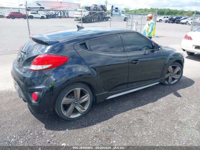 Photo 3 VIN: KMHTC6AE3EU201033 - HYUNDAI VELOSTER 