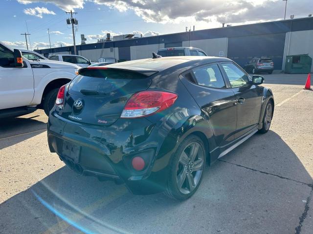 Photo 3 VIN: KMHTC6AE3FU218206 - HYUNDAI VELOSTER 