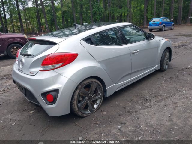 Photo 3 VIN: KMHTC6AE3FU231392 - HYUNDAI VELOSTER 