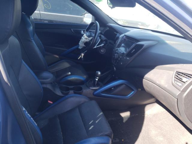 Photo 4 VIN: KMHTC6AE3GU251563 - HYUNDAI VELOSTER T 