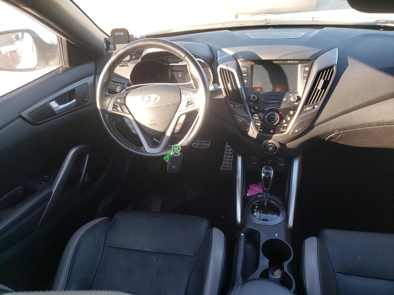 Photo 7 VIN: KMHTC6AE3GU267939 - HYUNDAI VELOSTER 