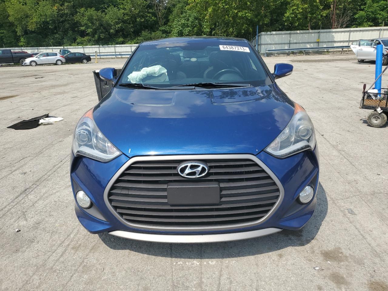 Photo 4 VIN: KMHTC6AE3GU278777 - HYUNDAI VELOSTER 