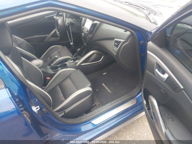 Photo 4 VIN: KMHTC6AE3HU312783 - HYUNDAI VELOSTER 