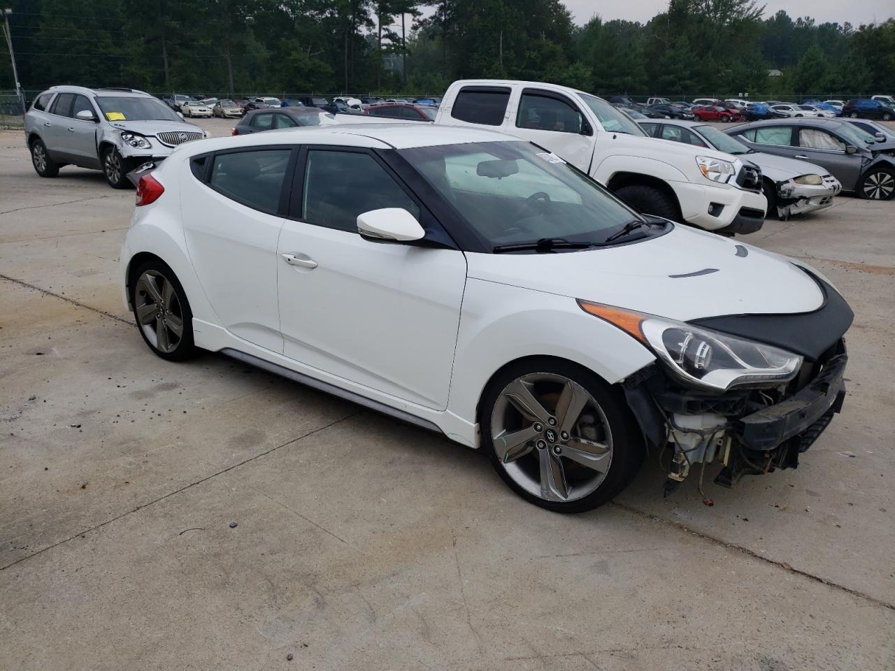 Photo 3 VIN: KMHTC6AE4DU111260 - HYUNDAI VELOSTER 