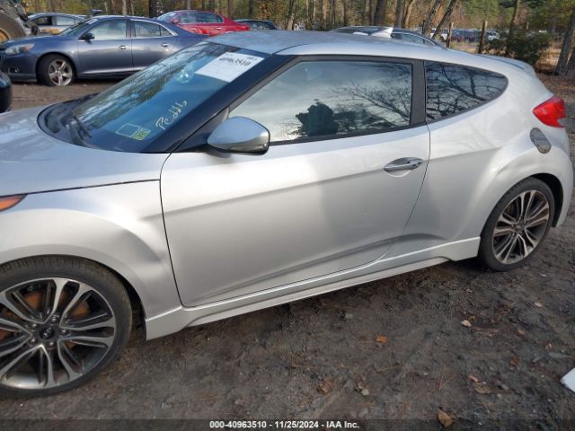 Photo 5 VIN: KMHTC6AE4GU271790 - HYUNDAI VELOSTER 