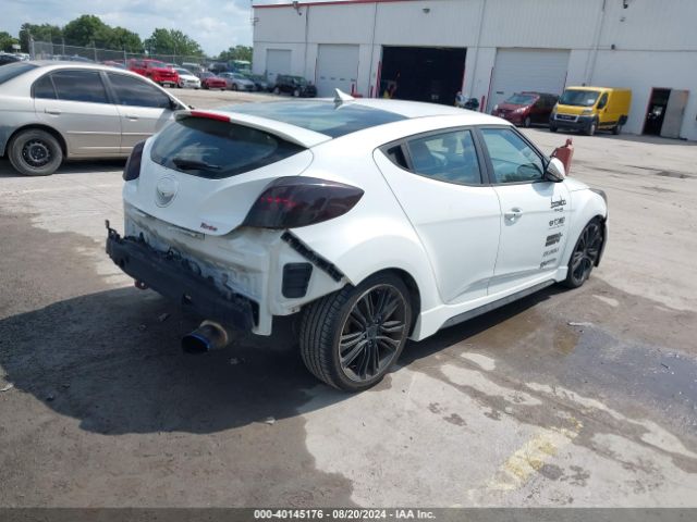 Photo 3 VIN: KMHTC6AE4GU286127 - HYUNDAI VELOSTER 