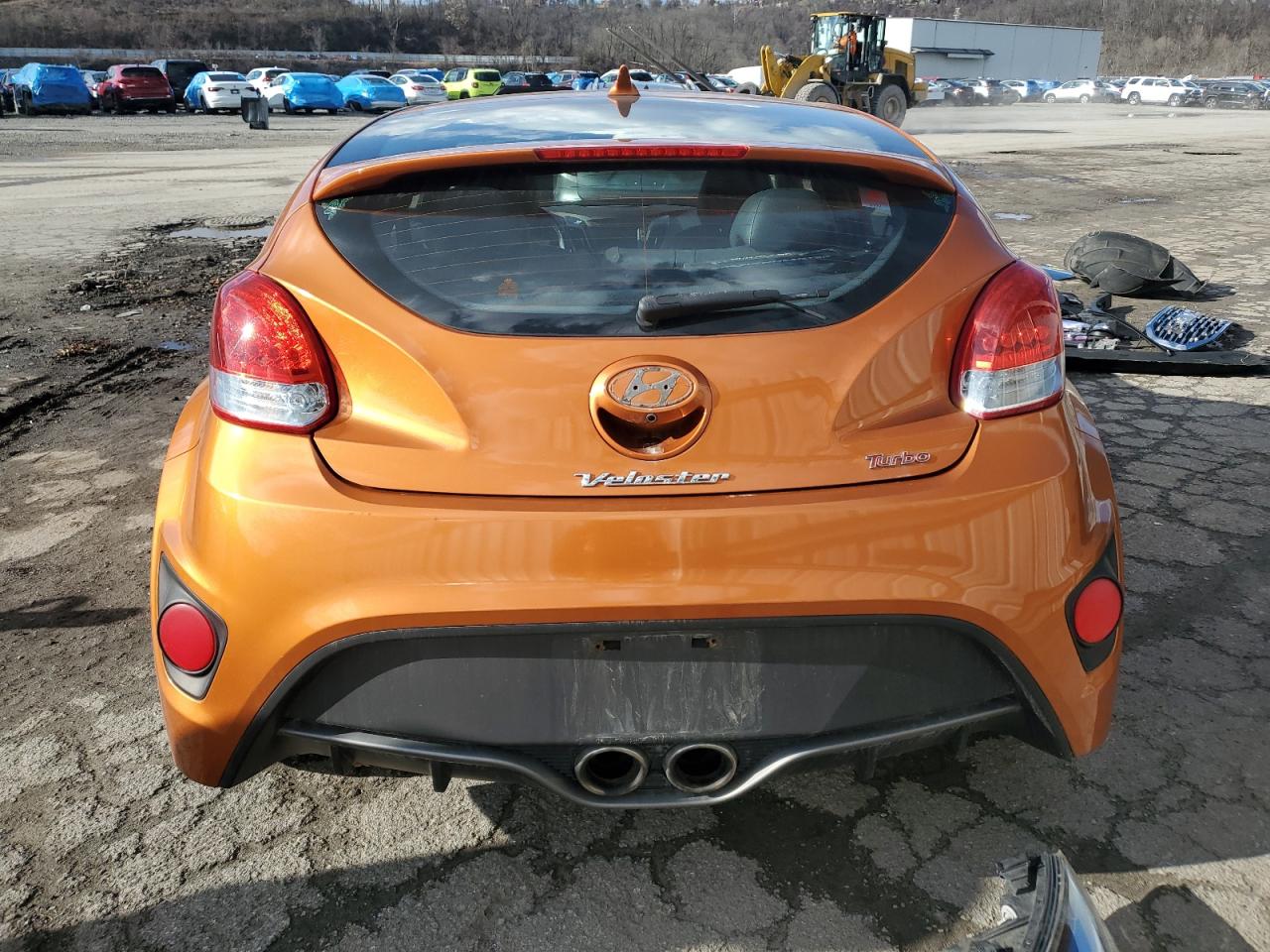 Photo 5 VIN: KMHTC6AE4GU292526 - HYUNDAI VELOSTER 