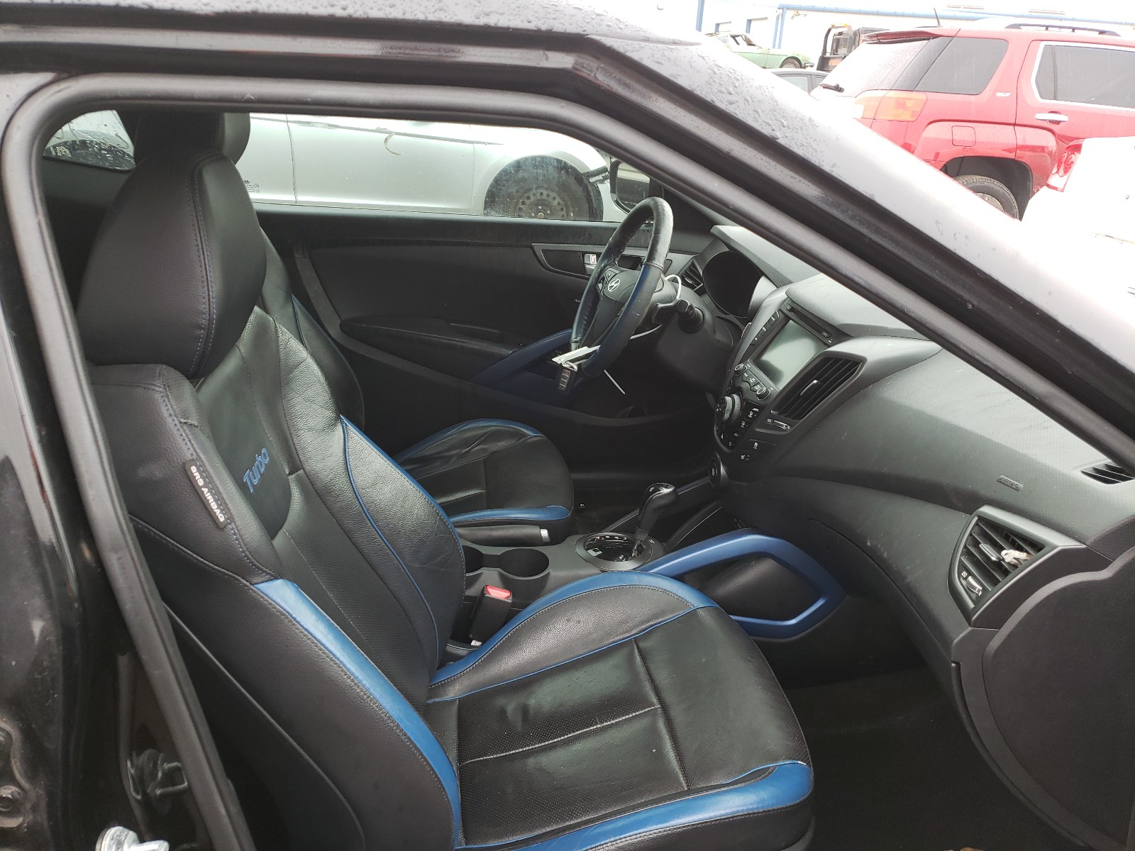 Photo 4 VIN: KMHTC6AE5DU121246 - HYUNDAI VELOSTER T 