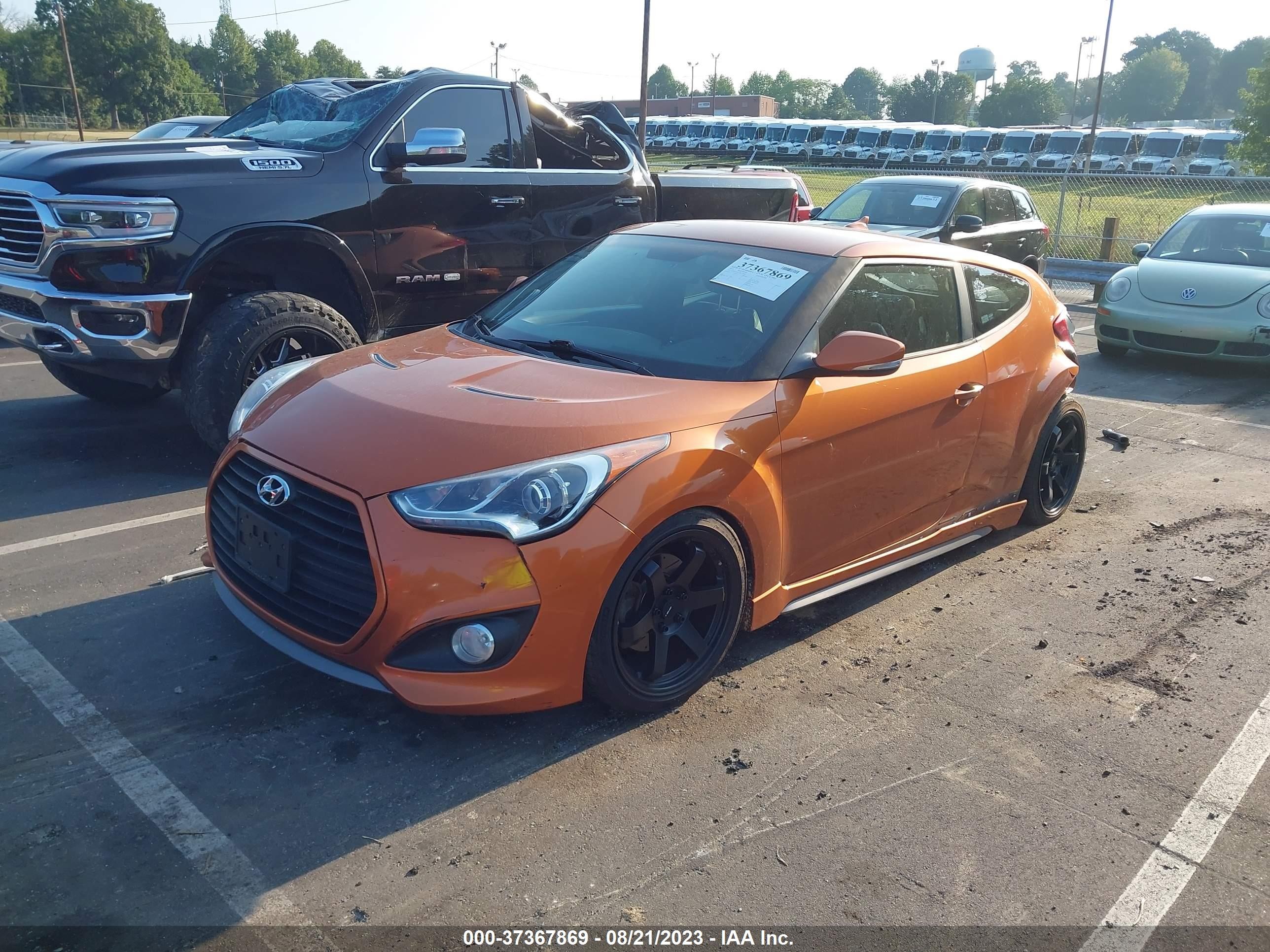 Photo 1 VIN: KMHTC6AE5DU135468 - HYUNDAI VELOSTER 