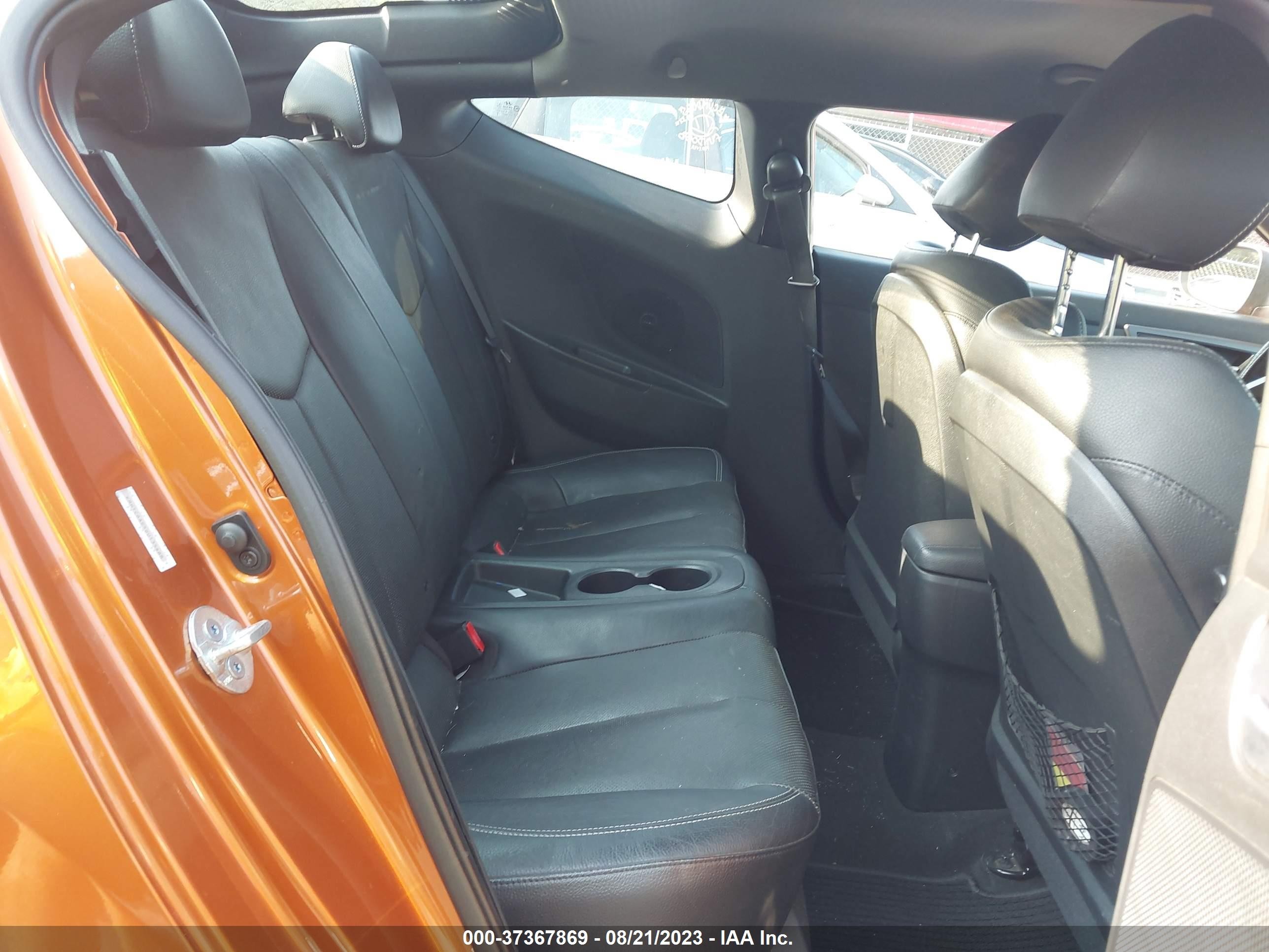 Photo 7 VIN: KMHTC6AE5DU135468 - HYUNDAI VELOSTER 