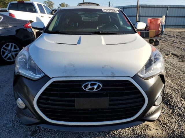 Photo 4 VIN: KMHTC6AE5FU233855 - HYUNDAI VELOSTER 