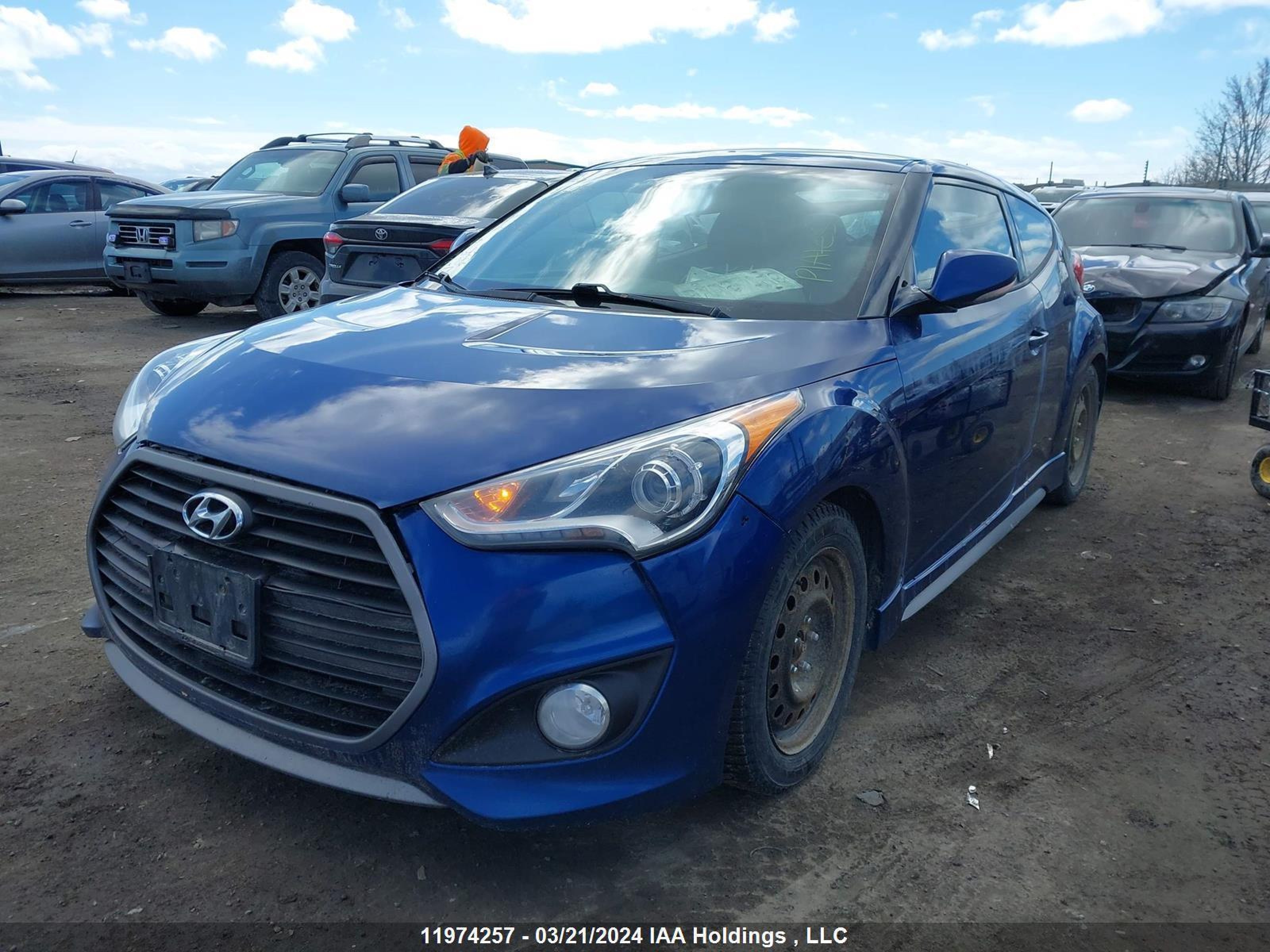 Photo 1 VIN: KMHTC6AE5GU252097 - HYUNDAI VELOSTER 