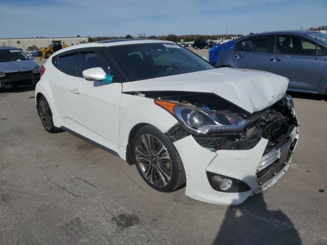 Photo 3 VIN: KMHTC6AE5GU285987 - HYUNDAI VELOSTER 