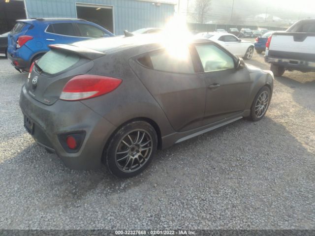 Photo 3 VIN: KMHTC6AE6DU138282 - HYUNDAI VELOSTER 