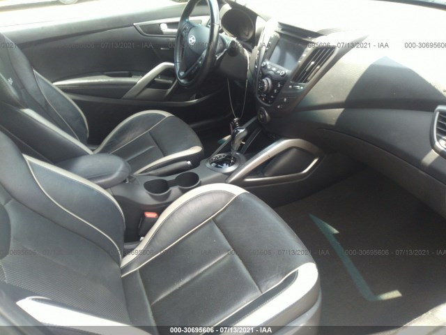 Photo 4 VIN: KMHTC6AE6FU219379 - HYUNDAI VELOSTER 