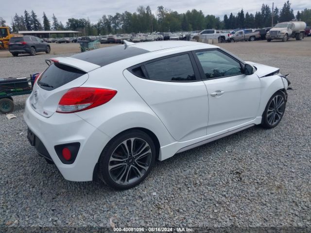 Photo 3 VIN: KMHTC6AE6GU251542 - HYUNDAI VELOSTER 