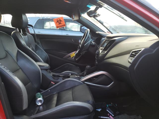 Photo 4 VIN: KMHTC6AE6GU255445 - HYUNDAI VELOSTER T 