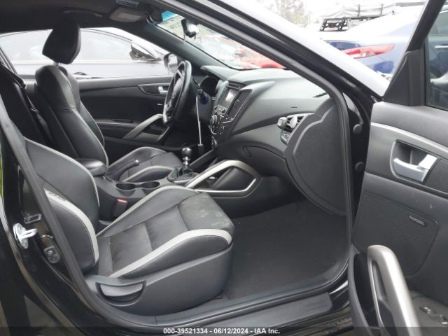 Photo 4 VIN: KMHTC6AE6GU256790 - HYUNDAI VELOSTER 