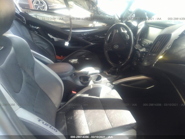 Photo 4 VIN: KMHTC6AE6GU261455 - HYUNDAI VELOSTER 