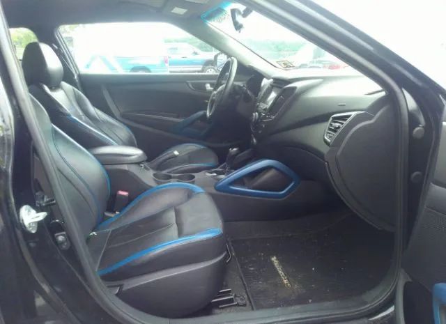 Photo 4 VIN: KMHTC6AE7DU096429 - HYUNDAI VELOSTER 