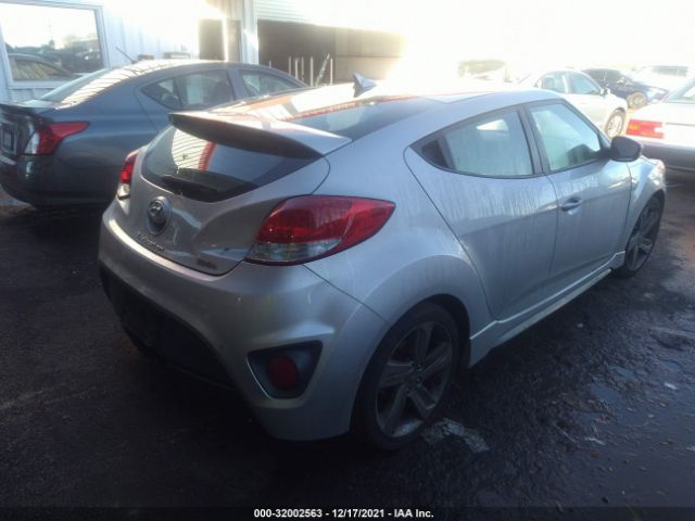 Photo 3 VIN: KMHTC6AE7DU106280 - HYUNDAI VELOSTER 