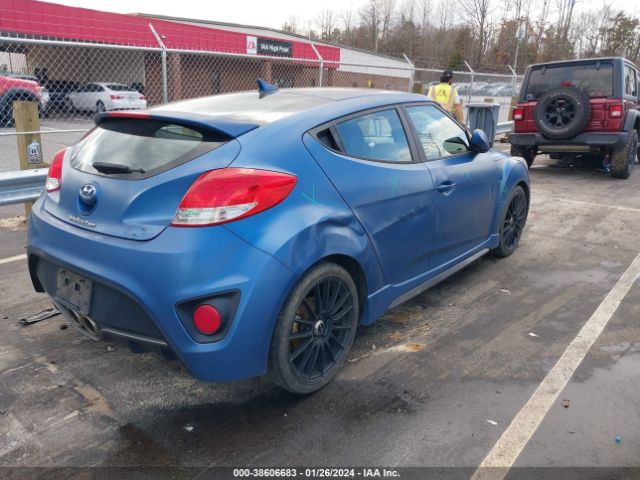 Photo 3 VIN: KMHTC6AE7GU250741 - HYUNDAI VELOSTER 