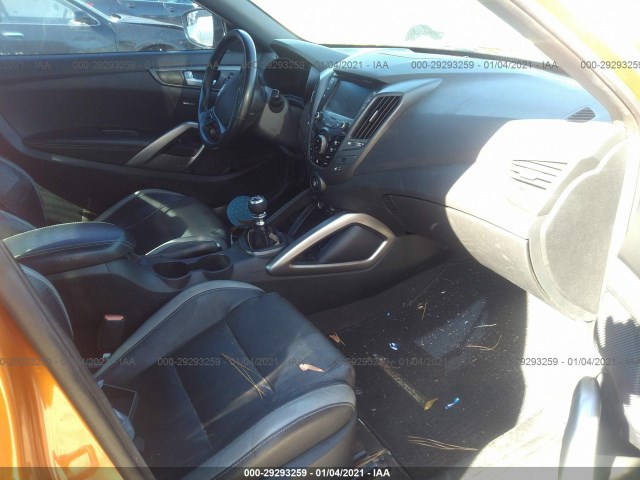 Photo 4 VIN: KMHTC6AE7GU256510 - HYUNDAI VELOSTER 