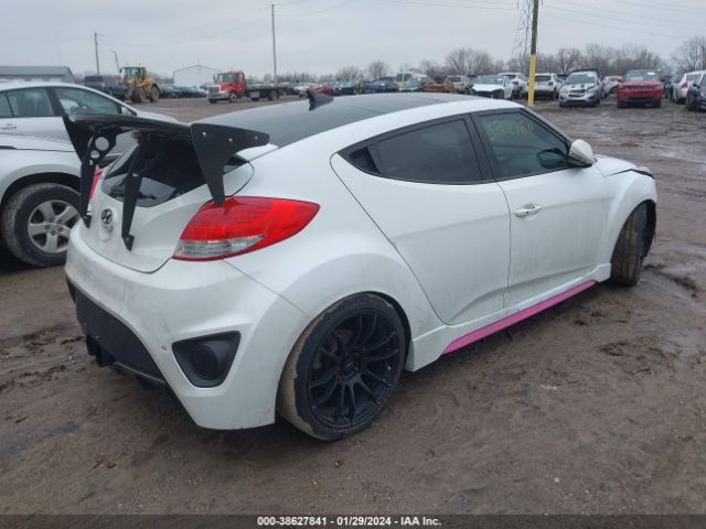 Photo 3 VIN: KMHTC6AE8DU108636 - HYUNDAI VELOSTER 