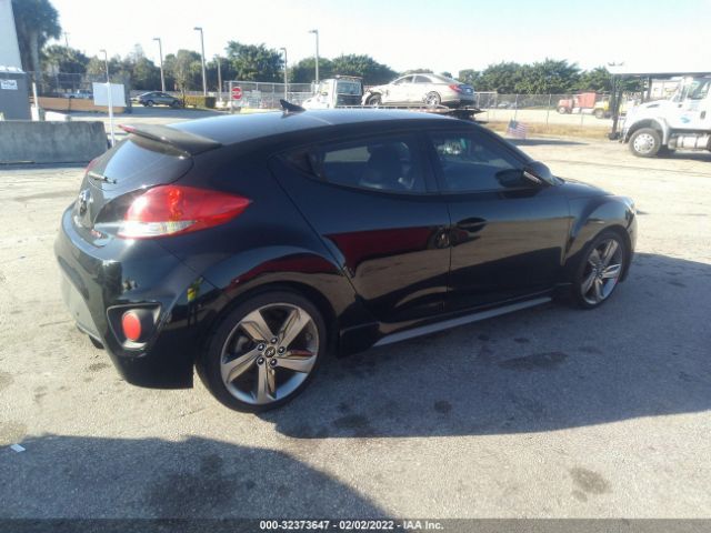 Photo 3 VIN: KMHTC6AE8DU126635 - HYUNDAI VELOSTER 