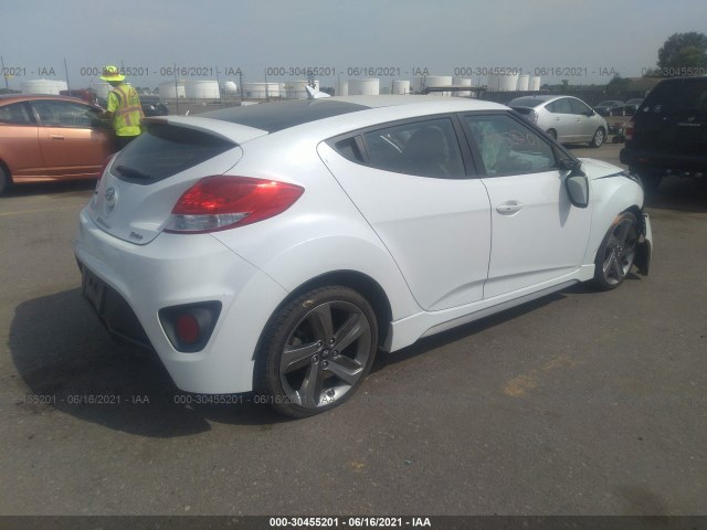 Photo 3 VIN: KMHTC6AE8DU163085 - HYUNDAI VELOSTER 