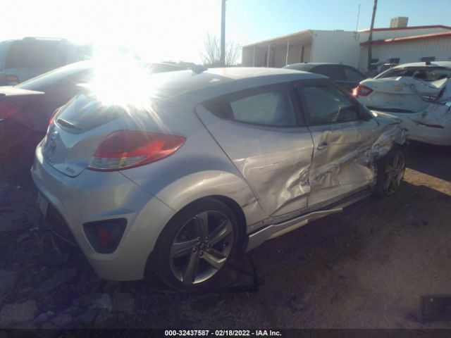 Photo 3 VIN: KMHTC6AE8DU174295 - HYUNDAI VELOSTER 