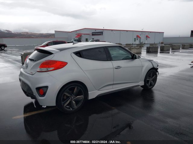 Photo 3 VIN: KMHTC6AE8EU182429 - HYUNDAI VELOSTER 