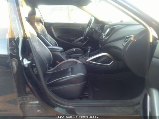 Photo 4 VIN: KMHTC6AE8EU184603 - HYUNDAI VELOSTER 