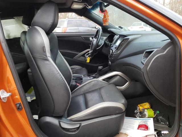 Photo 4 VIN: KMHTC6AE8GU249095 - HYUNDAI VELOSTER T 