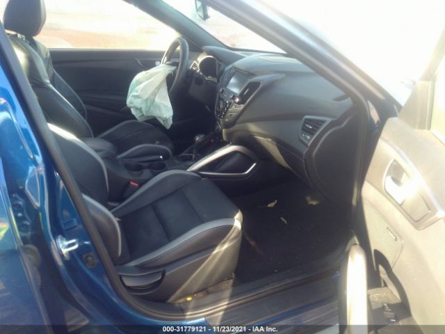 Photo 4 VIN: KMHTC6AE8GU266074 - HYUNDAI VELOSTER 