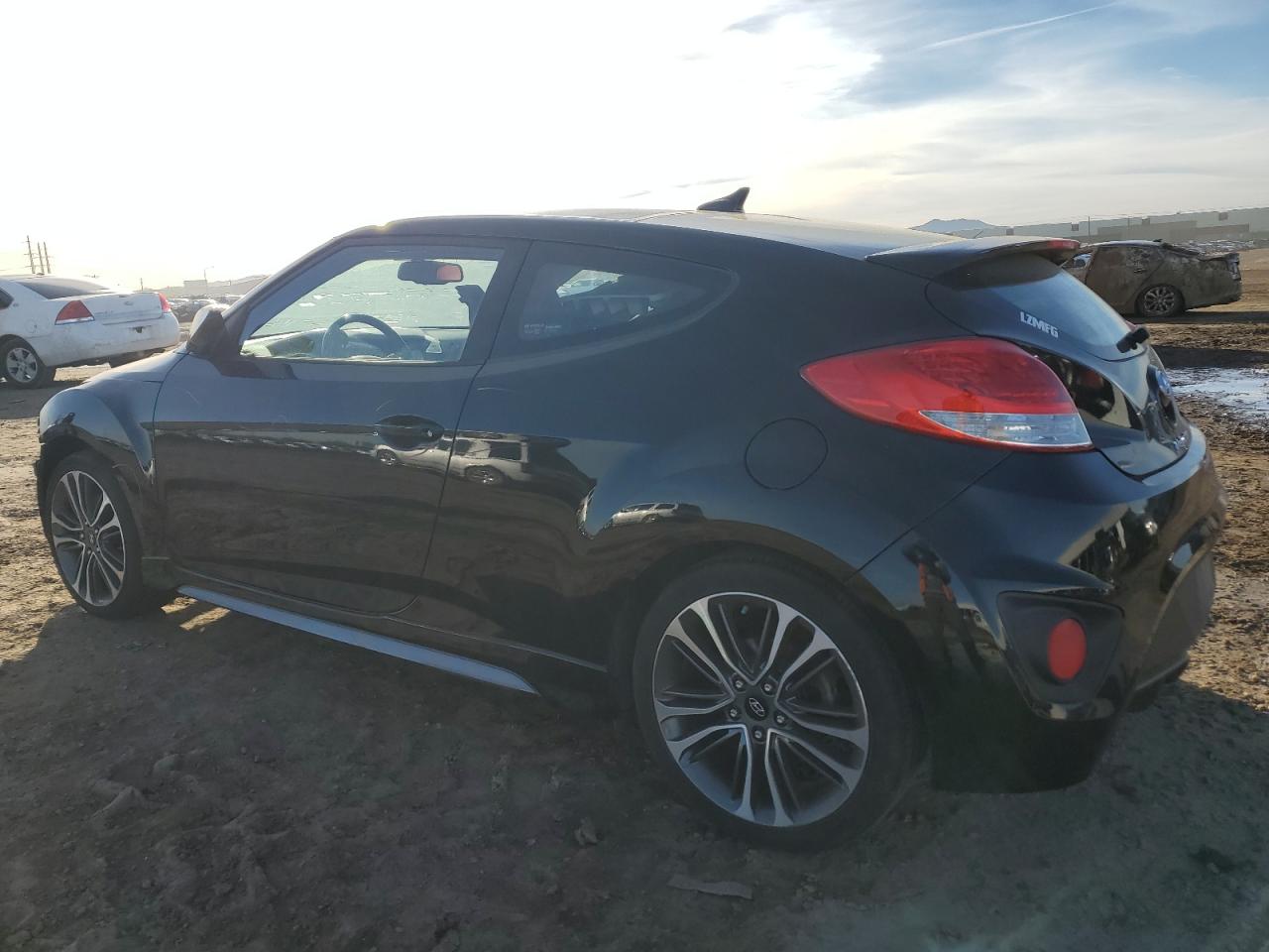 Photo 1 VIN: KMHTC6AE8GU275194 - HYUNDAI VELOSTER 