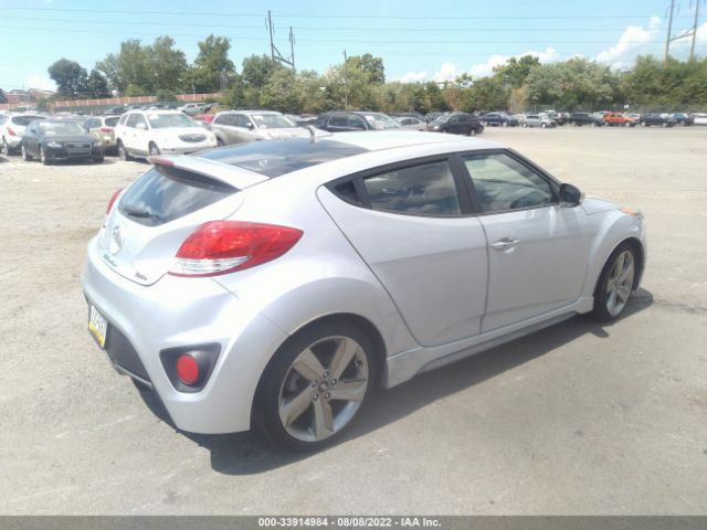 Photo 3 VIN: KMHTC6AE9DU142309 - HYUNDAI VELOSTER 