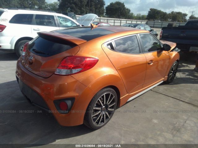 Photo 3 VIN: KMHTC6AE9DU163001 - HYUNDAI VELOSTER 