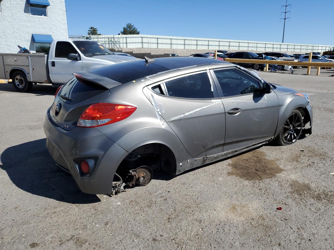 Photo 2 VIN: KMHTC6AE9FU228514 - HYUNDAI VELOSTER 