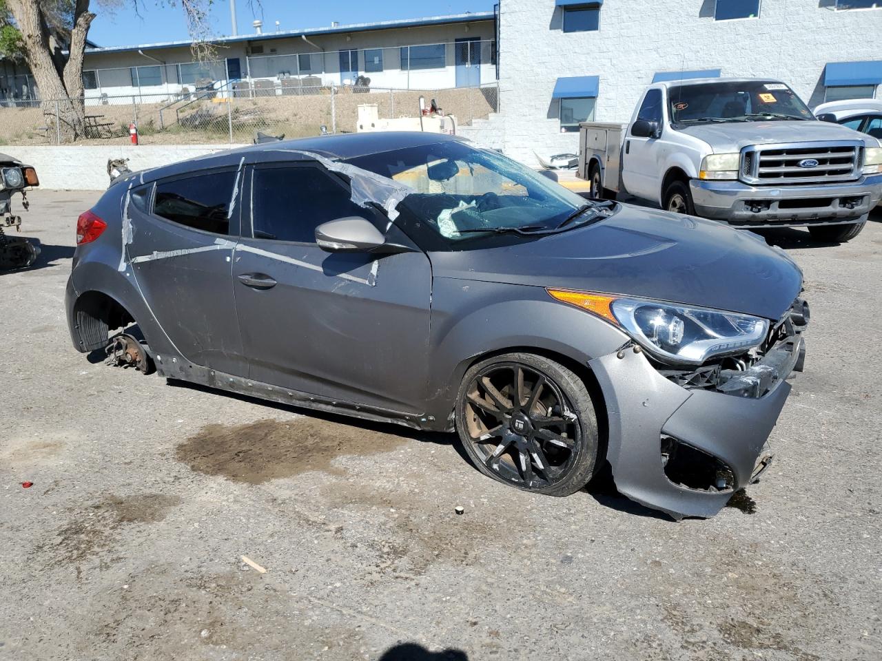 Photo 3 VIN: KMHTC6AE9FU228514 - HYUNDAI VELOSTER 