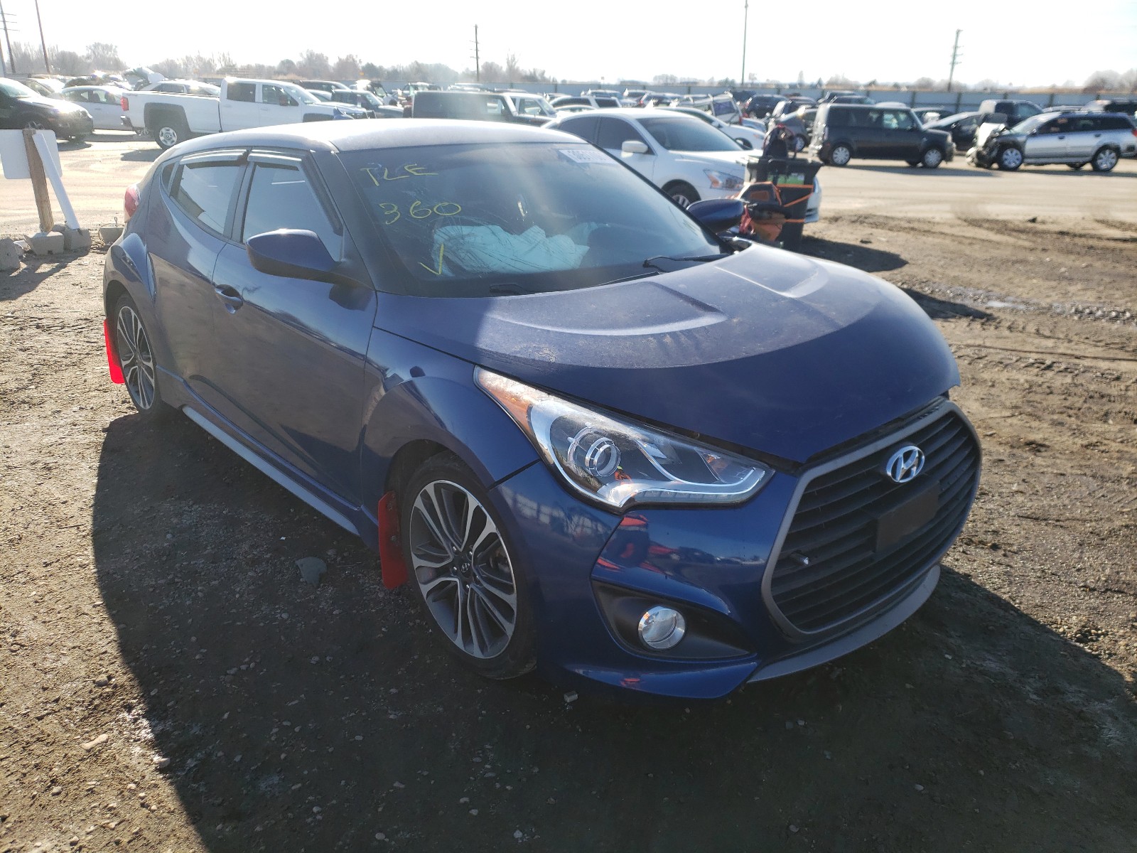 Photo 0 VIN: KMHTC6AE9GU256329 - HYUNDAI VELOSTER T 