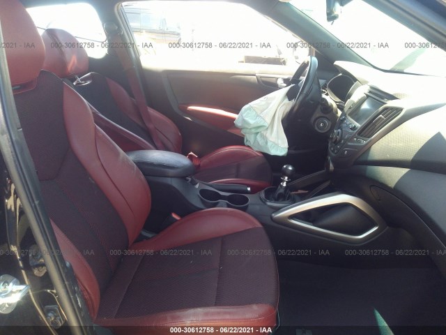 Photo 4 VIN: KMHTC6AE9GU299360 - HYUNDAI VELOSTER 