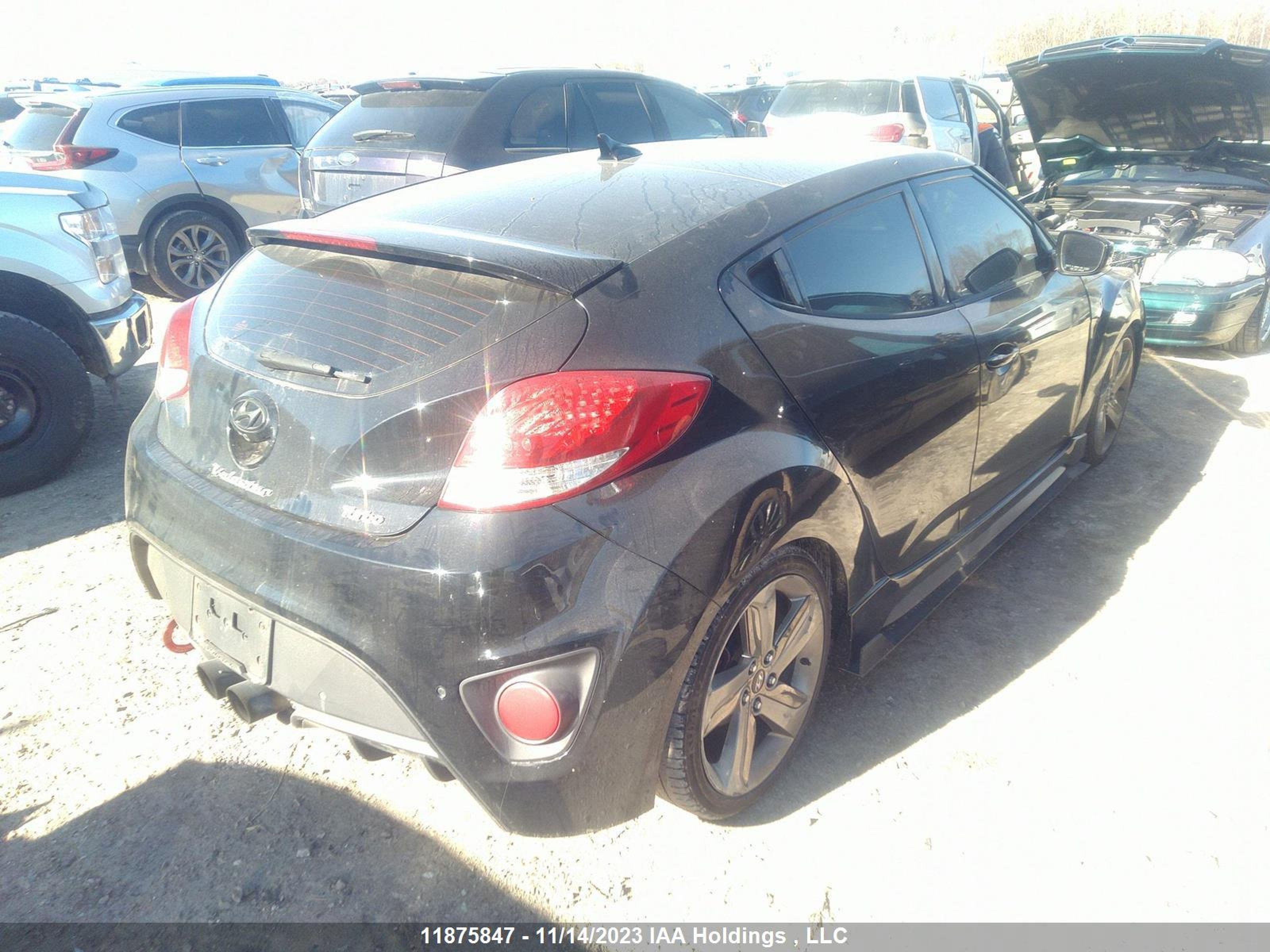 Photo 3 VIN: KMHTC6AEXEU209677 - HYUNDAI VELOSTER 